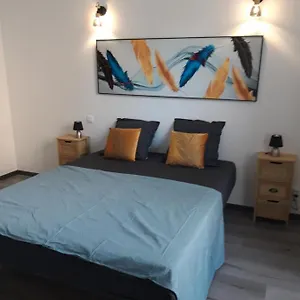 Apartment Curial Insolite